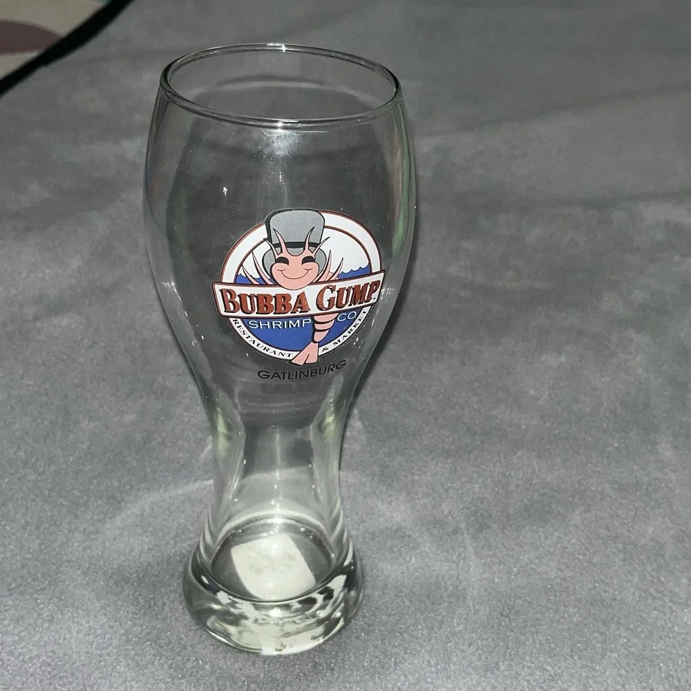 Bubba Gump Shrimp Co Restaurant Gatlinburg 24oz. Beer Pilsner‎ Glass Souvenir